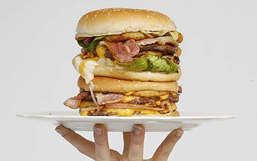 Britons Drool Over 2,645 Calorie Burger